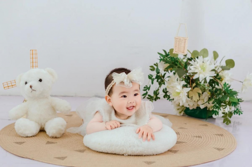 咸宁宝宝多久会抬头